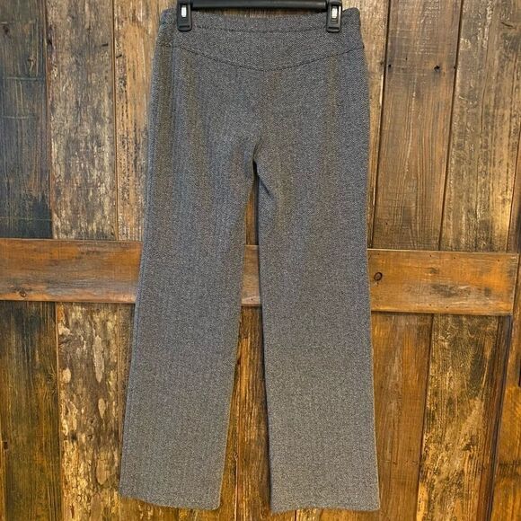 Express Sz 3/4 Black & White Chevron Career Trouser Slight Flare Dress Pants - Picture 3 of 9